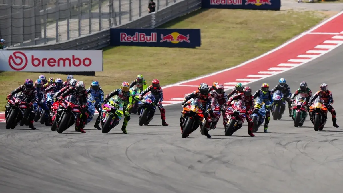 Aprilia Racing tampil dominan di awal MotoGP 2026 lewat Marco Bezzecchi. (MotoGP)