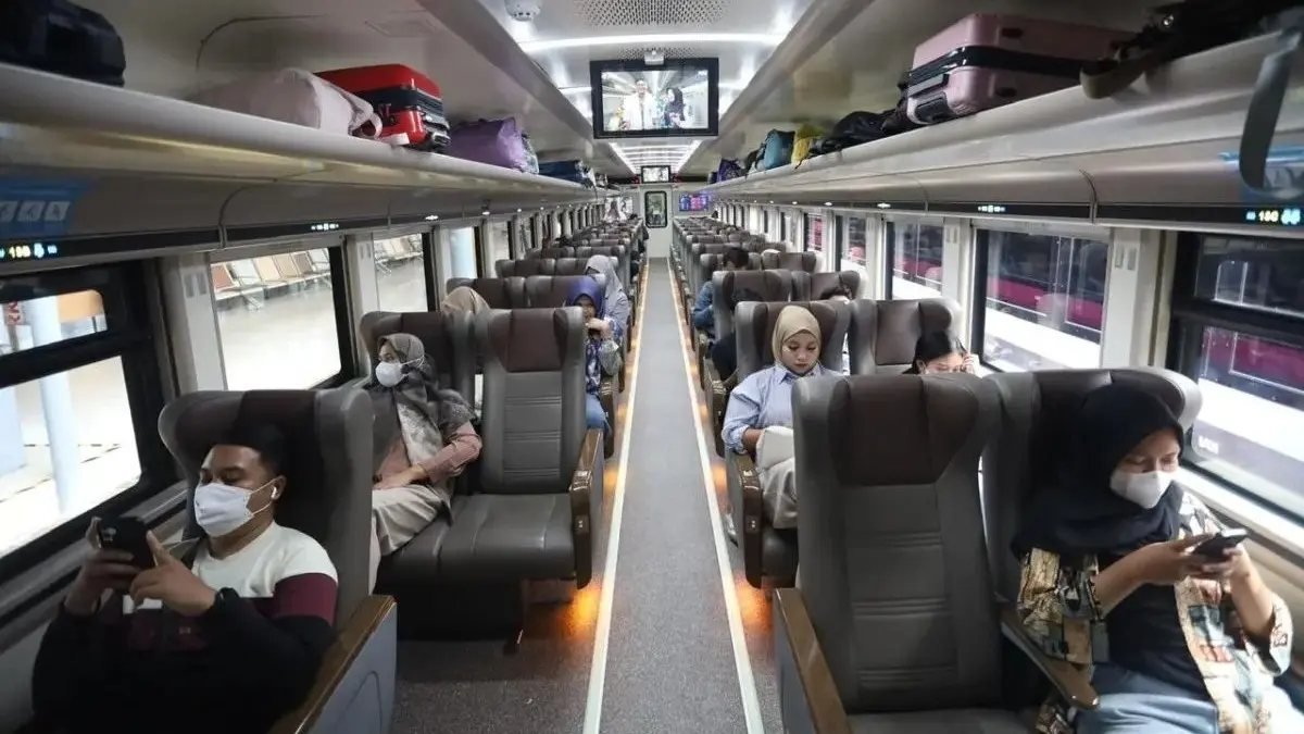 KAI Daop 1 Jakarta mencatat 30.304 penumpang berangkat dan 35.372 tiba selama libur Paskah 2026. (Antara)