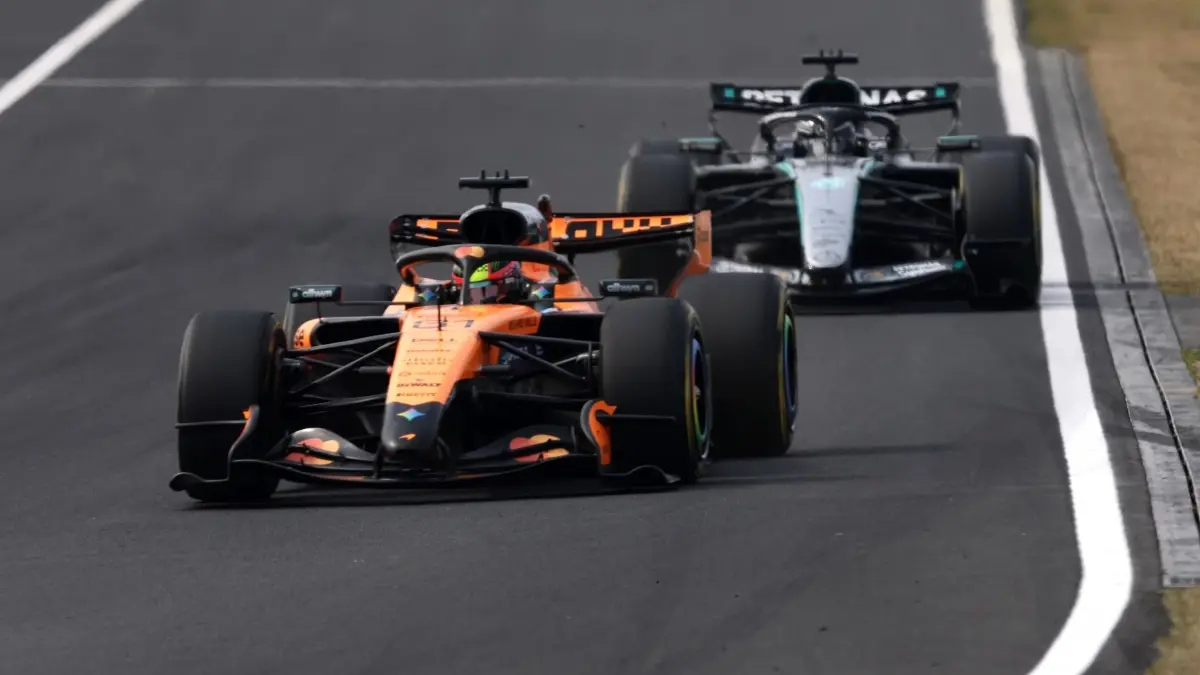 McLaren menunjukkan peningkatan performa di F1 2026. (F1)