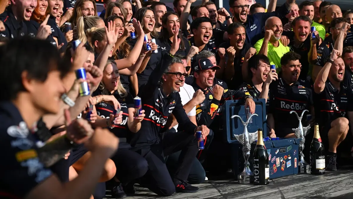 Red Bull mengakui awal sulit F1 2026 akibat fokus besar pada pengembangan mobil 2025. (F1)