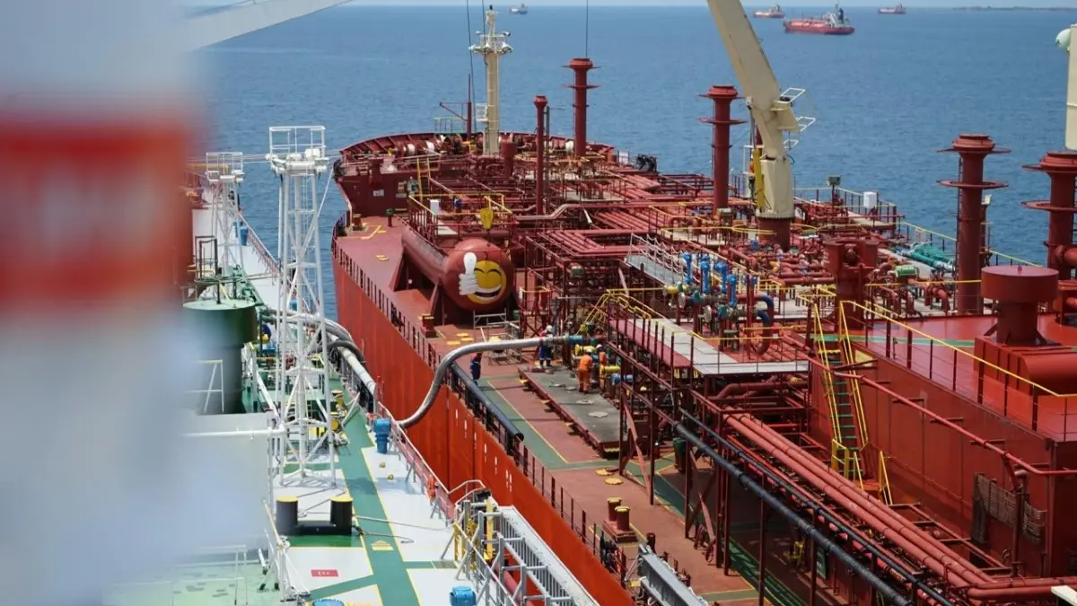 Pertamina Patra Niaga memperkuat ketahanan energi nasional melalui STS Kalbut Situbondo. (Istimewa)
