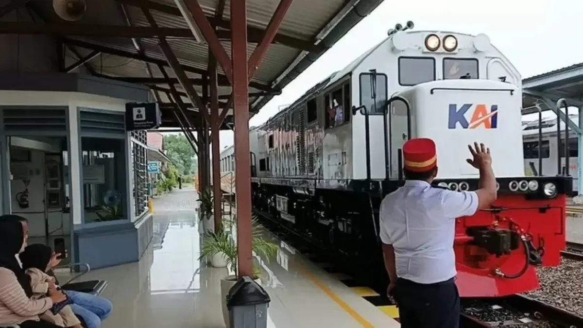 Jumlah penumpang KA Siantar Ekspres rute Medan–Pematangsiantar meningkat. (MetroDaily)