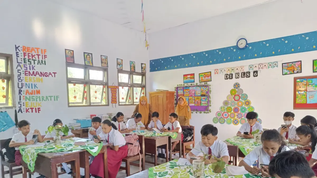 Taplaknya pun seragam seperti seragam di SDN 2 Kesilir