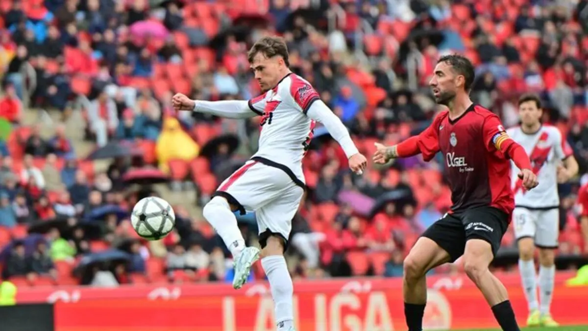 DIATAS ANGIN: Rayo Vallecano berpeluang lolos ke semifinal Liga Konferensi (Rayo Vallecano)