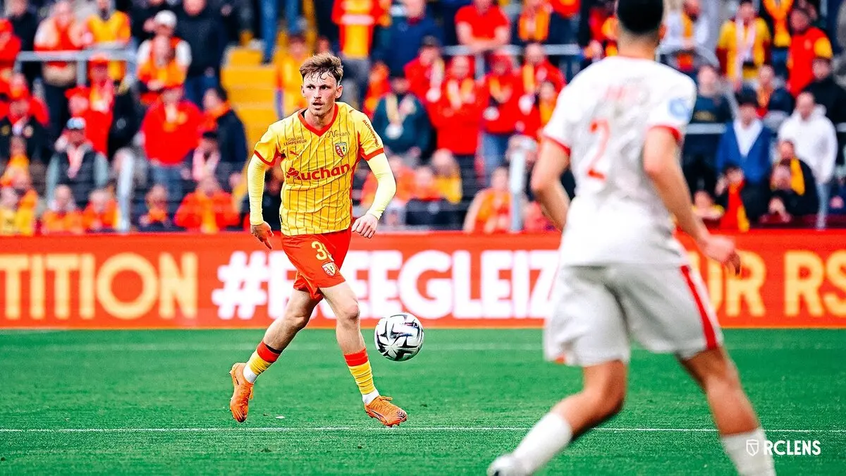 KEJAR JUARA: Lens wajib dulang poin demi menjaga asa juara di pentas Ligue 1 (Lens)