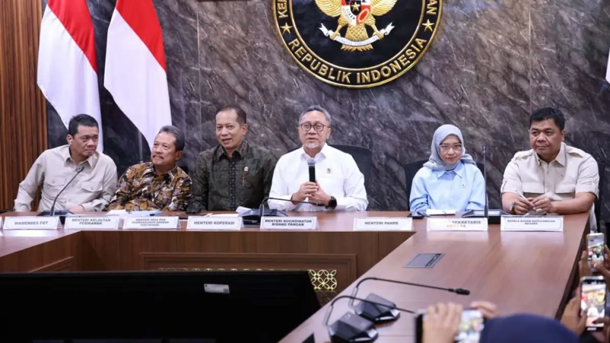 Rini Widyantini dan Zulhas umumkan rekrutmen SDM PHTC 2026 untuk Kopdes dan Kampung Nelayan Merah Putih secara nasional. (menpan.go.id)