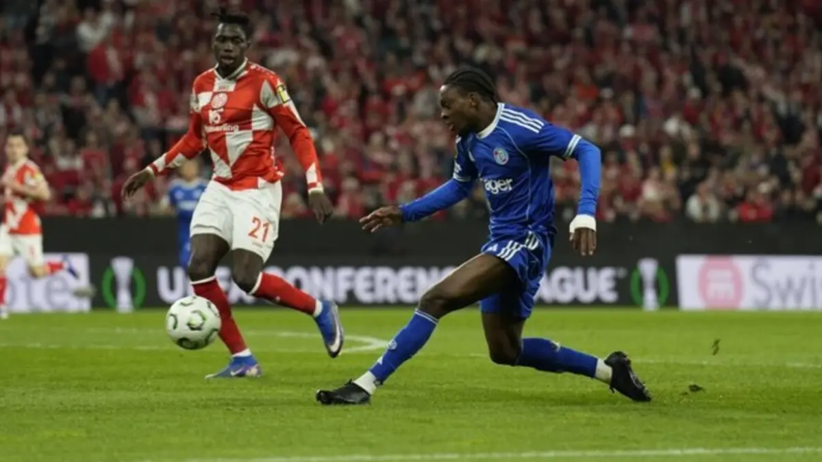 WAJIB NGOTOT: Strasbourg butuh sedikitnya dua gol untuk jaga asa lolos ke semifinal Conference League (Strasbourg)