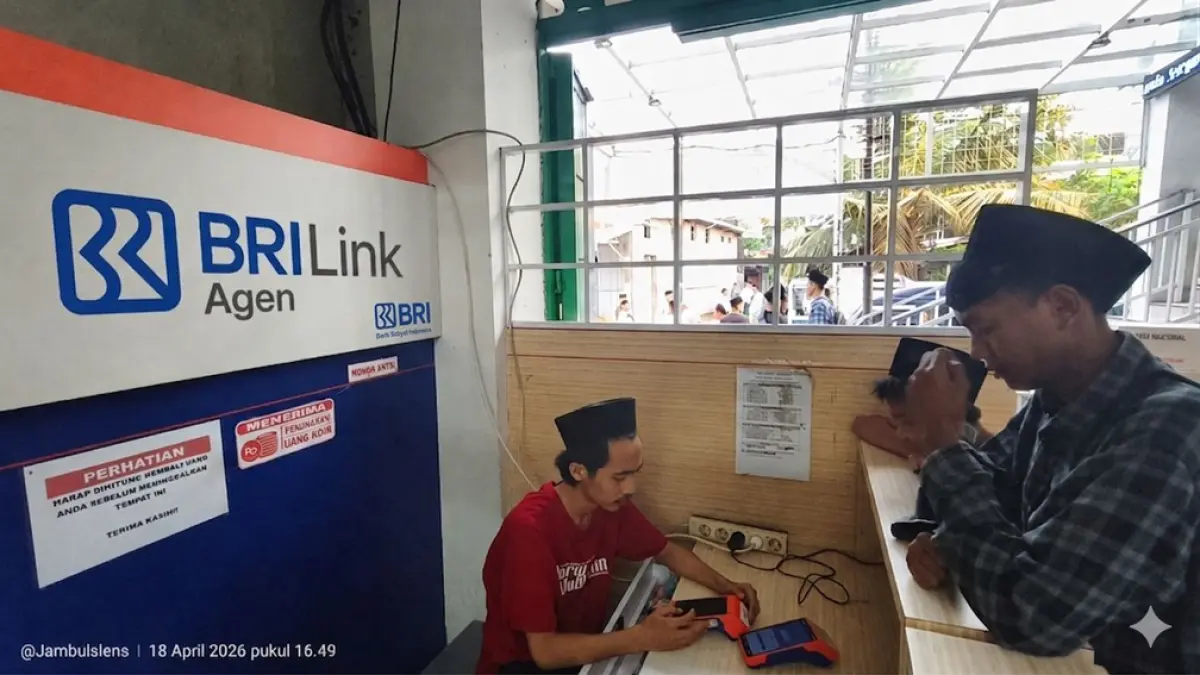 Dari Toko Assalam Lirboyo Kediri, Agen BRILink di Kediri Layani Ribuan Transaksi dan Jadi Jawara Nasional. (foro: BRI)