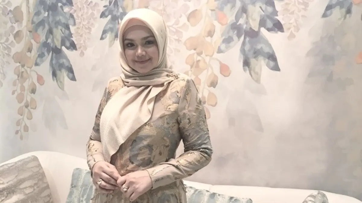 Siti Nurhaliza usai berbincang seputar IVF atau bayi tabung yang pernah dijalaninya di Malaysia, beberapa waktu lalu. (Nurul Adriyana/JawaPos.com)