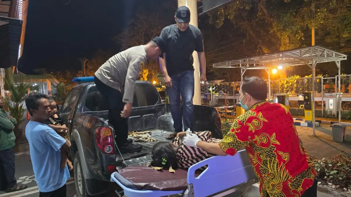 Respons cepat Polresta Banyuwangi melalui laporan Instagram berujung pada penyelamatan ODGJ di Srono. (Istimewa)