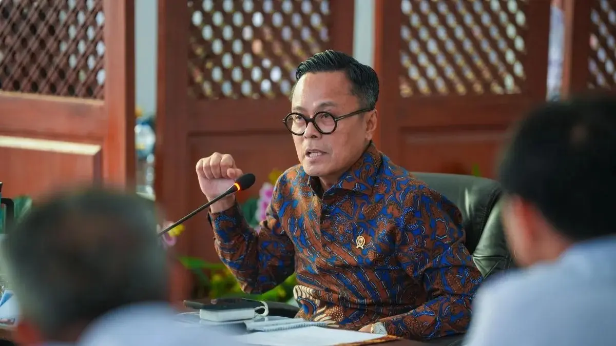 BP BUMN mendorong percepatan elektrifikasi transportasi nasional dengan KAI sebagai lokomotif transformasi. (Antara)