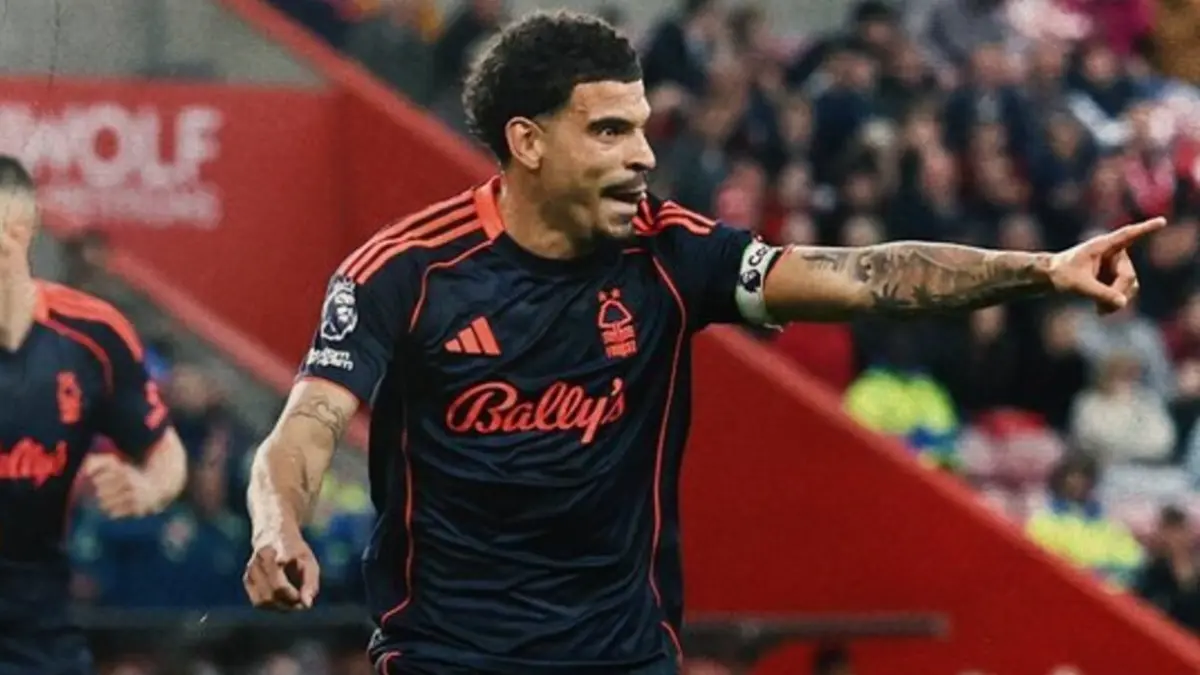 MENJAUH: Nottingham Forest berpesta gol ke gawang Sundeland (Nottingham Forest)