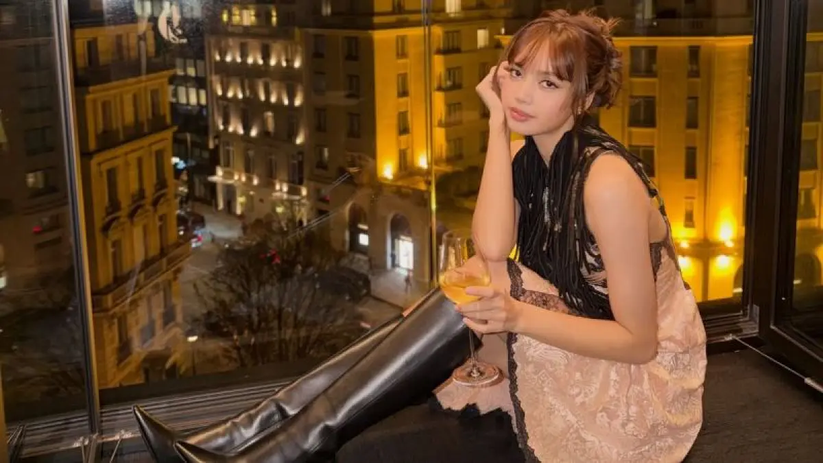 IDOL K-Pop : Dokumenter Lisa BLACKPINK dijadwalkan tayang 17 Agustus 2026 menurut IMDb.(Instagram:@lalalalisa_m)