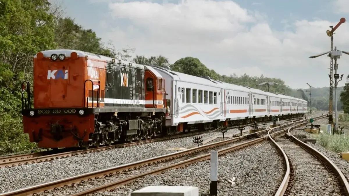 Kereta Api Bukit Serelo memperkuat mobilitas Sumatra Selatan dengan kenaikan penumpang 7,32 persen pada Triwulan I 2026. (Antara)