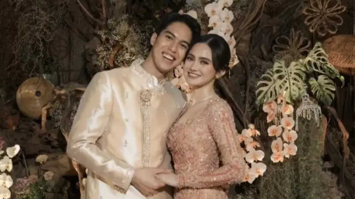 Resepsi pernikahan El Rumi dan Syifa Hadju di Raffles Hotel Jakarta berlangsung megah. (Radar Kediri)