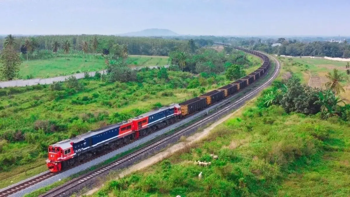 PT KAI mencatatkan pertumbuhan angkutan barang hingga 74,2 persen dalam satu dekade. (Antara)