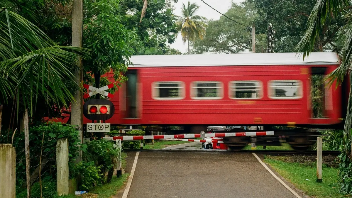 Pemprov DKI mengevaluasi perlintasan sebidang usai kecelakaan di Bekasi. (Pexels/Kseniya Buraya)