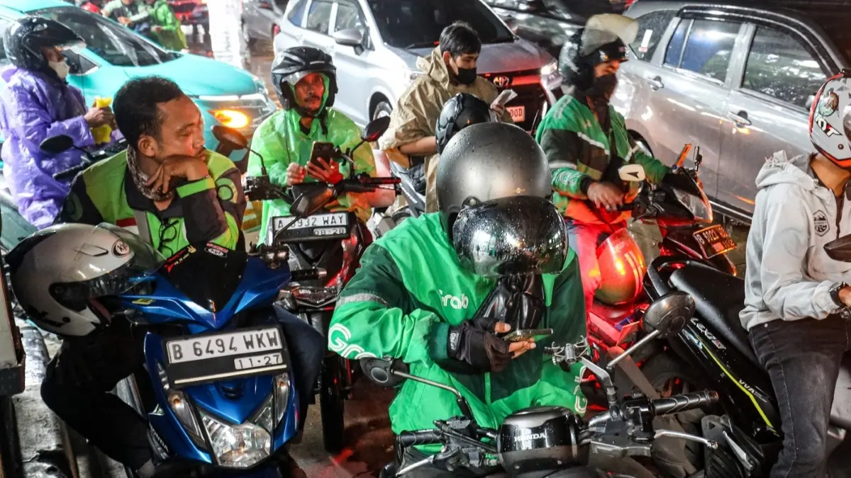 Danantara merespons isu kepemilikan saham di aplikator ojol. (JawaPos.com)