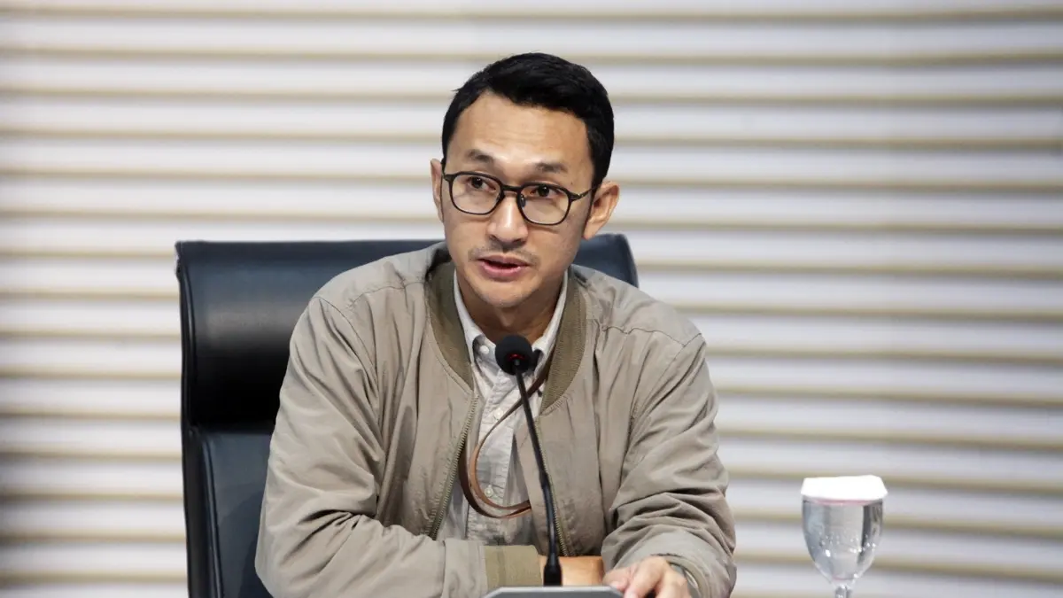 KPK memanggil Staf Ahli Menhub Robby Kurniawan sebagai saksi kasus dugaan korupsi proyek DJKA Kemenhub. (JawaPos.com)