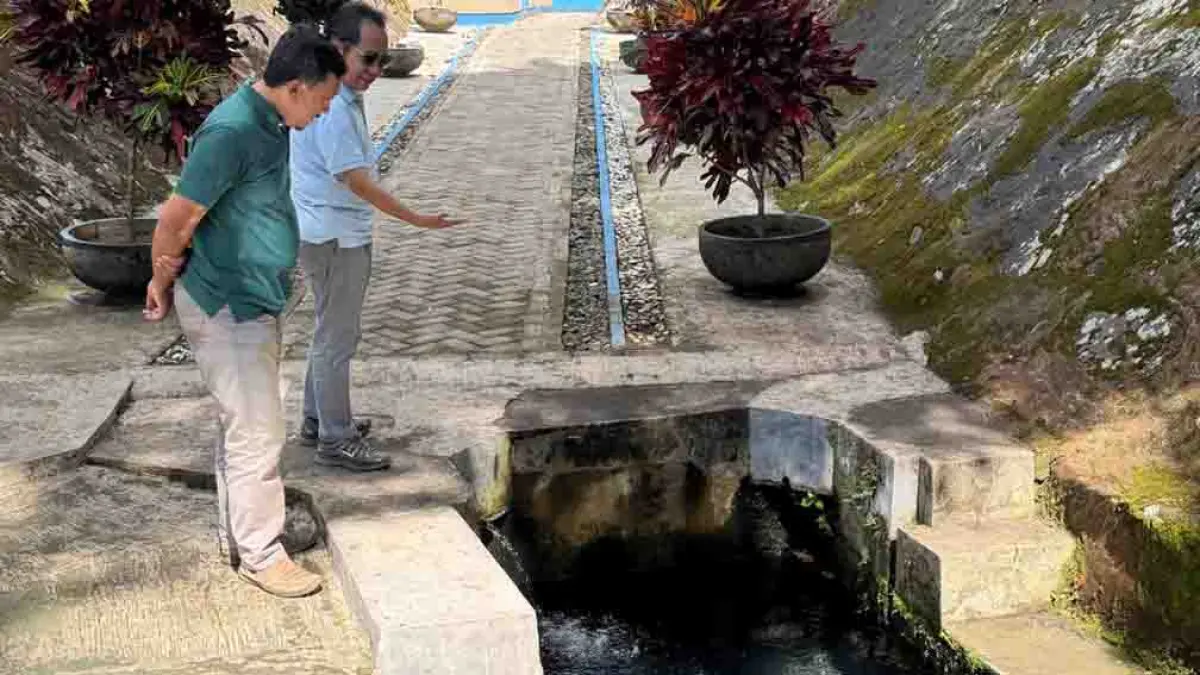 Mata air Sumber Gedor telah beroperasi sejak 1927. Sampai sekarang, instalasi yang dibangun oleh Pemerintah Kolonial Hindia Belanda ini masih menjadi salah satu andalan PUDAM Banyuwangi untuk memenuhi kebutuhan air masyarakat. (Ramada Kusuma/Radar Banyuwangi)