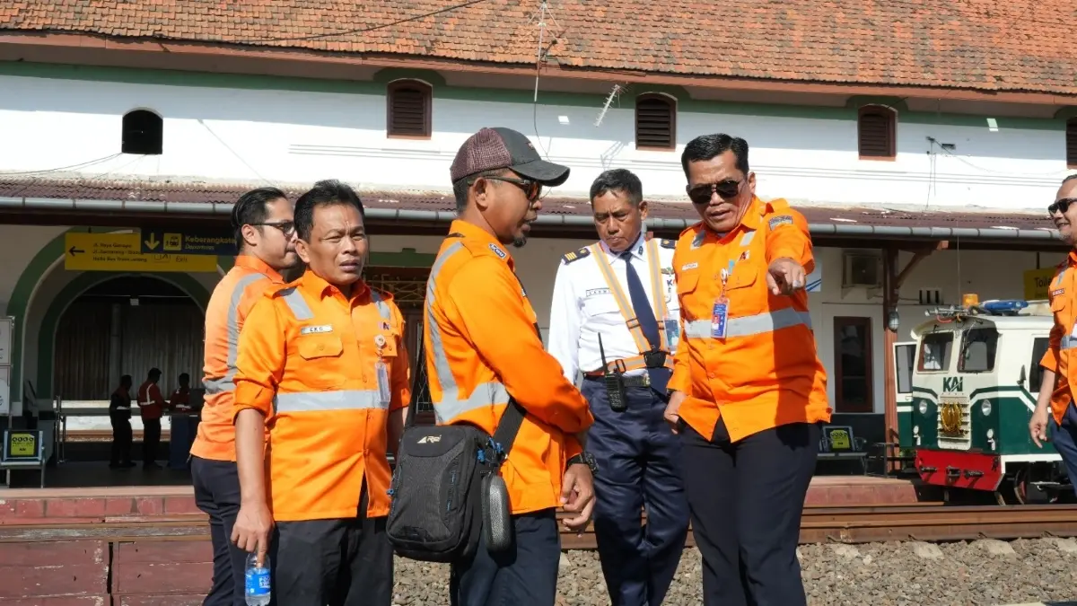 PT KAI Daop 4 Semarang melakukan inspeksi menyeluruh jalur Semarang Tawang–Cepu. (KAI)