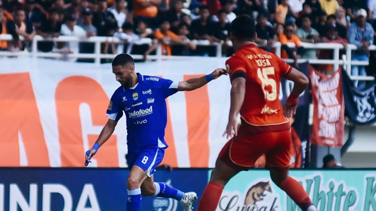 NYARIS HATTRICK GELAR: Persib unggul atas Persija Jakarta di BRI Super League 2025 2026 (Persib)