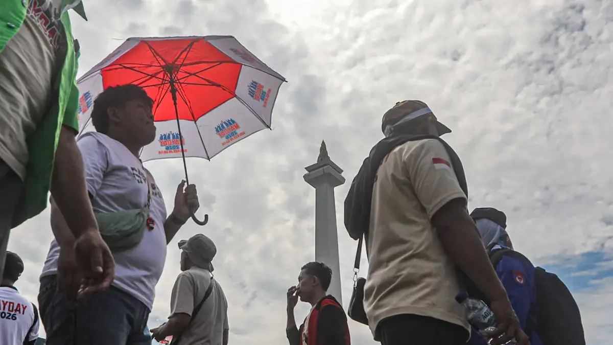 KAWASAN MONAS JAKARTA: MK menolak gugatan UU IKN dan menegaskan Jakarta masih menjadi ibu kota negara hingga Keppres pemindahan ke Nusantara diterbitkan. (Salman Toyibi/JawaPos.com)