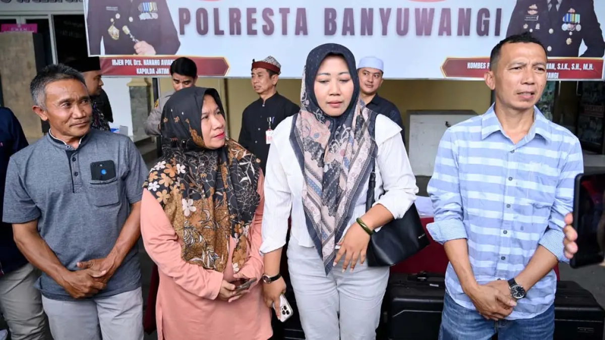 KORBAN PENIPUAN UMRAH: Satreskrim Polresta Banyuwangi Kembangkan Kasus Travel Haji-Umrah Fiktif, Telusuri Aliran Investasi dan Kemungkinan Tersangka Baru. (Ramada Kusuma/Radar Banyuwangi)
