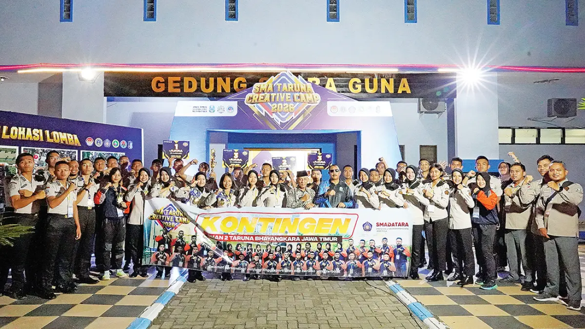 GEMILANG: Kontingen SMAN 2 Taruna Bhayangkara, Genteng usai mengikuti ajang SMA Taruna Creative Camp (STCC) 2026. (Smadatara Genteng Banyuwangi)