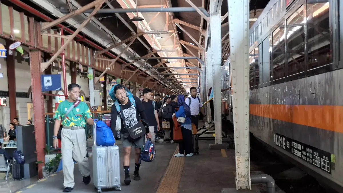 KAI Daop 4 Semarang mencatat 109.356 penumpang menggunakan kereta api pada 22-24 Mei 2026 menjelang Idul Adha 1447 H. (KAI)