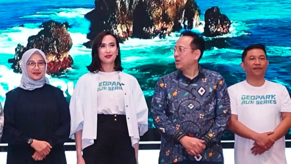 Kemenpar menunjuk Banyuwangi sebagai seri pembuka Geopark Run Series 2026 melalui Ijen Geopark Run untuk memperkuat sport tourism. (banyuwangitourism.com)