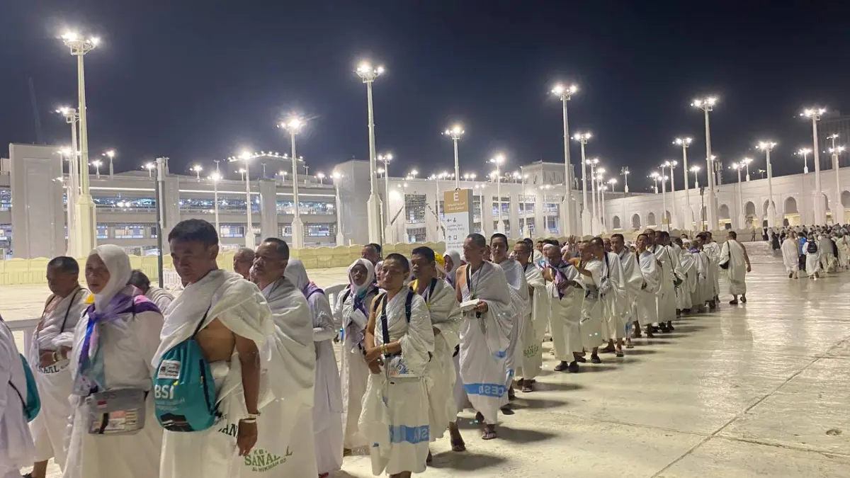 Seluruh jemaah haji Indonesia telah tiba di Arab Saudi. Kemenhaj fokus siapkan layanan Armuzna jelang puncak ibadah haji. (haji.go.id)