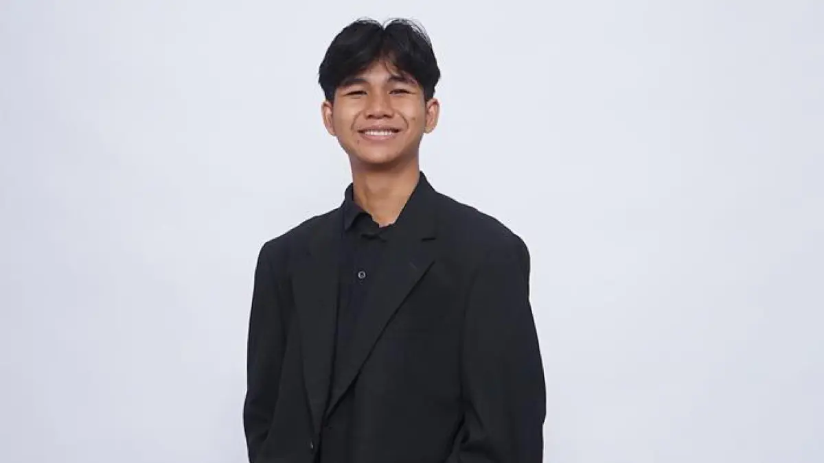 DUTA TEKNOLOGI : Herdan Wahyu Mairendra Pangestu lulusan Smagi Taruna Bangsa tahun 2025 menjadi salah satu dari 2000 mahasiswa se Indonesia sebagai Google Ambassador