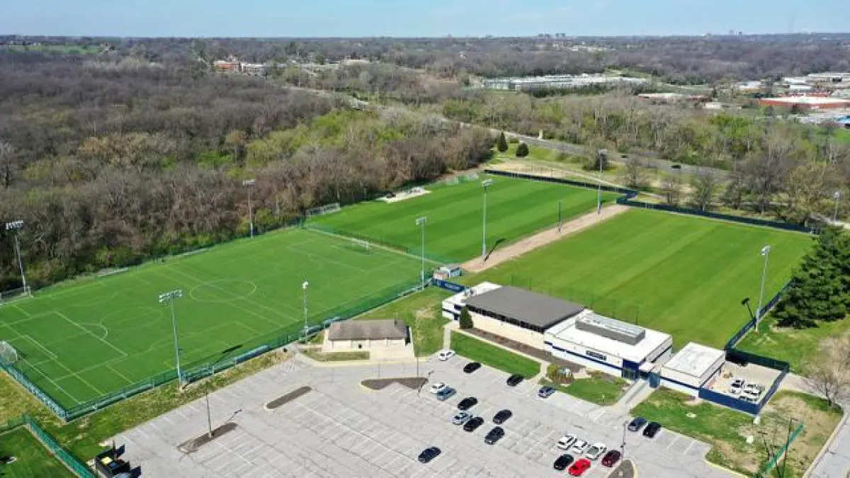 Pemandangan udara dari Swope Soccer Village yang terletak di Kansas City, markas resmi Timnas Inggris selama Piala Dunia 2026. (Jamie Squire/Getty Images/AFP)