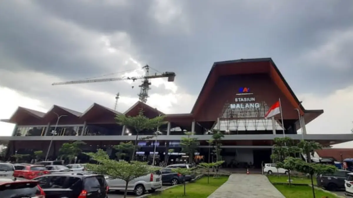 PT KAI Daop 8 Surabaya mencatat 5.460 penumpang di Stasiun Malang selama libur Idul Adha 2026. (Radar Malang)
