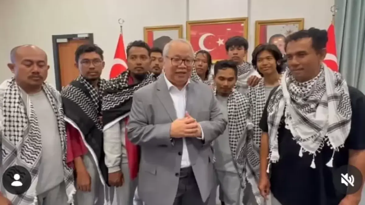 Sembilan warga negara Indonesia yang ditangkap Israel kini sudah berada di Turki. (Tangkapan Layar MUI)