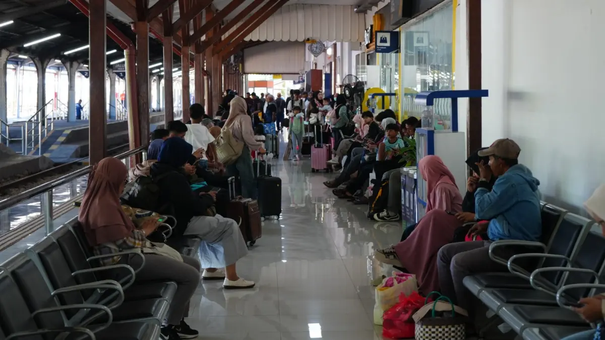 Lonjakan penumpang kereta api terjadi di wilayah Daop 9 Jember selama long weekend 29 Mei–1 Juni 2026. (KAI)