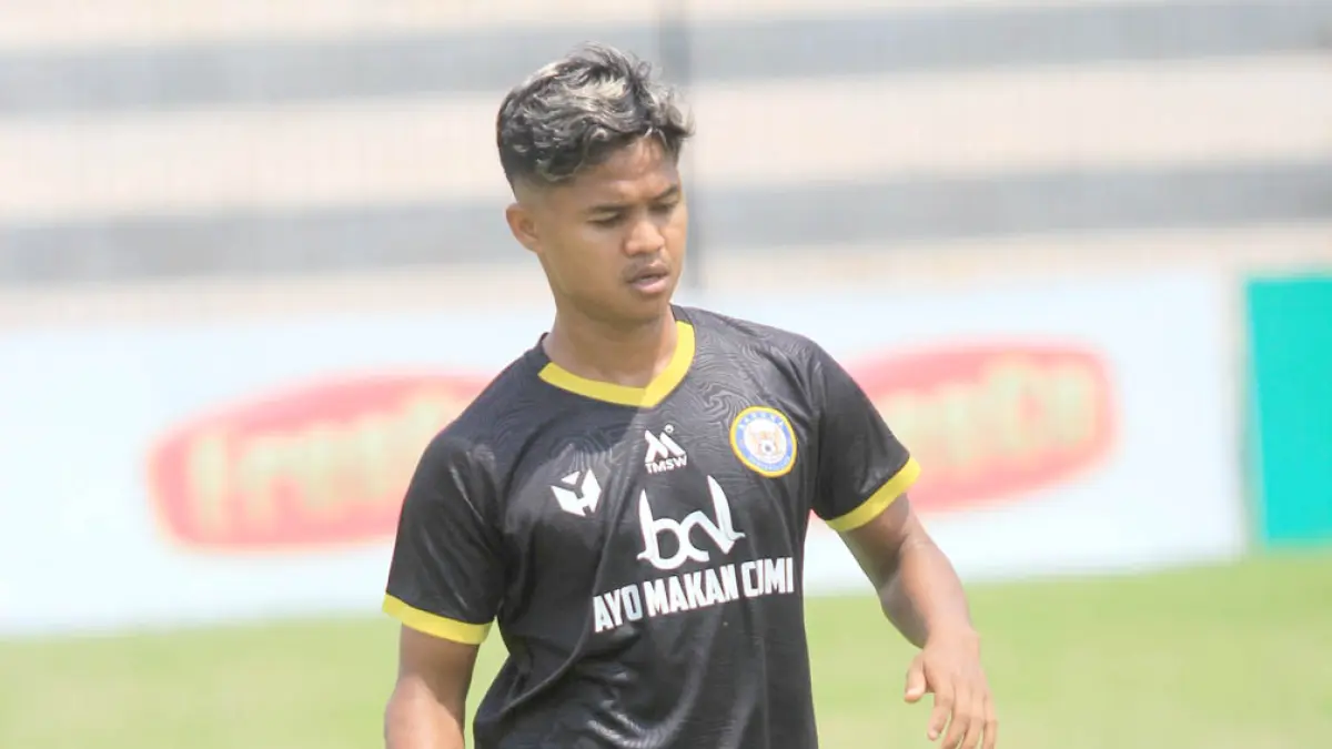 GO INTERNATIONAL: Slamet Santoso, eks gelandang Baruna Nusantara FC kini memperkuat klub asal Polandia, Sokol Pyrzyce. (Hariyono for Radar Banyuwangi)