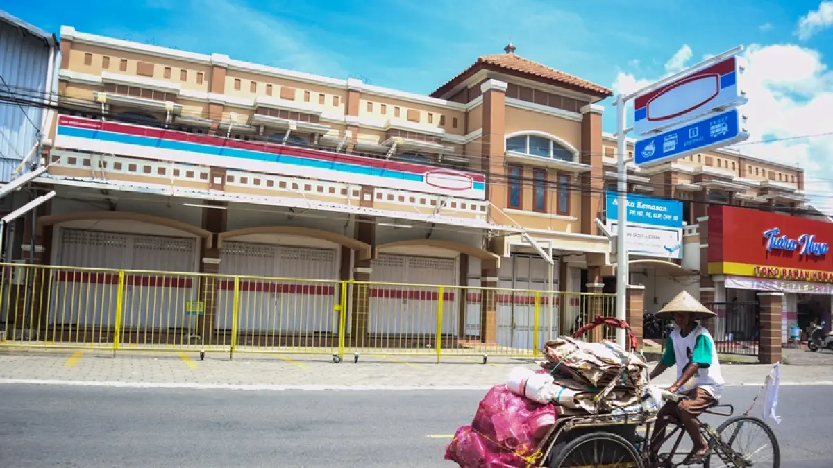 ILUSTRASI: Viral Indomaret Tutup 2 Hari, Publik Pertanyakan Operasional Usai Aksi Protes Karyawan soal Upah Lembur. (Dok. Radar Banyuwangi)