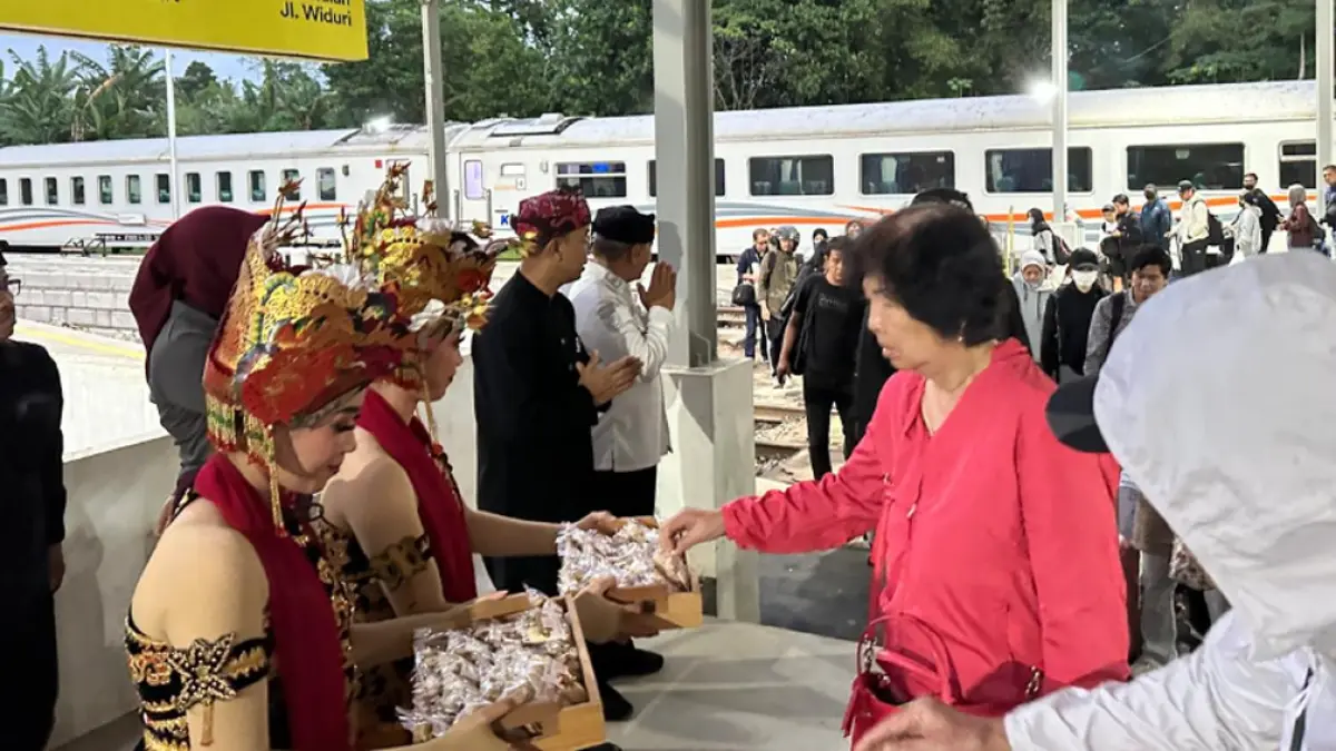 Long Weekend Iduladha 2026, Wisatawan Disambut Penari Gandrung dan Wedang Secang Saat Tiba di Banyuwangi. (banyuwangitourism.com)