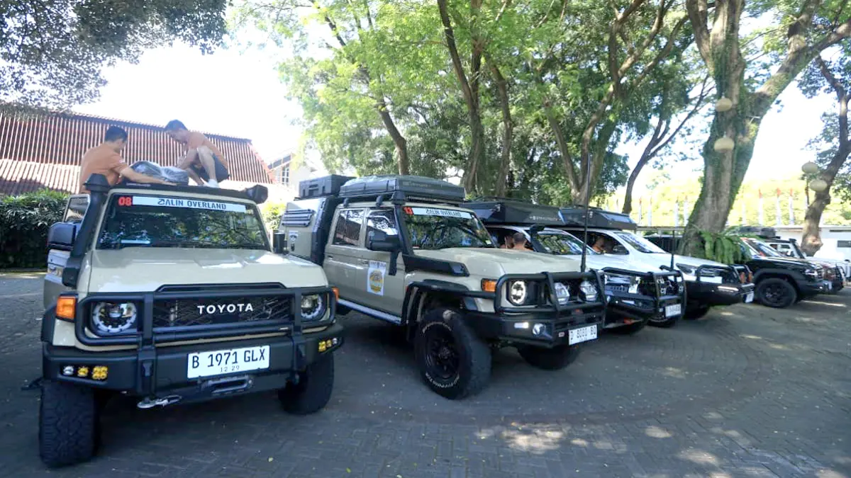 Peserta Jalin Overland Expedition dari berbagai daerah saat berada di Pendapa Shaba Swagata Blambangan Banyuwangi. (banyuwangikab.go.id)