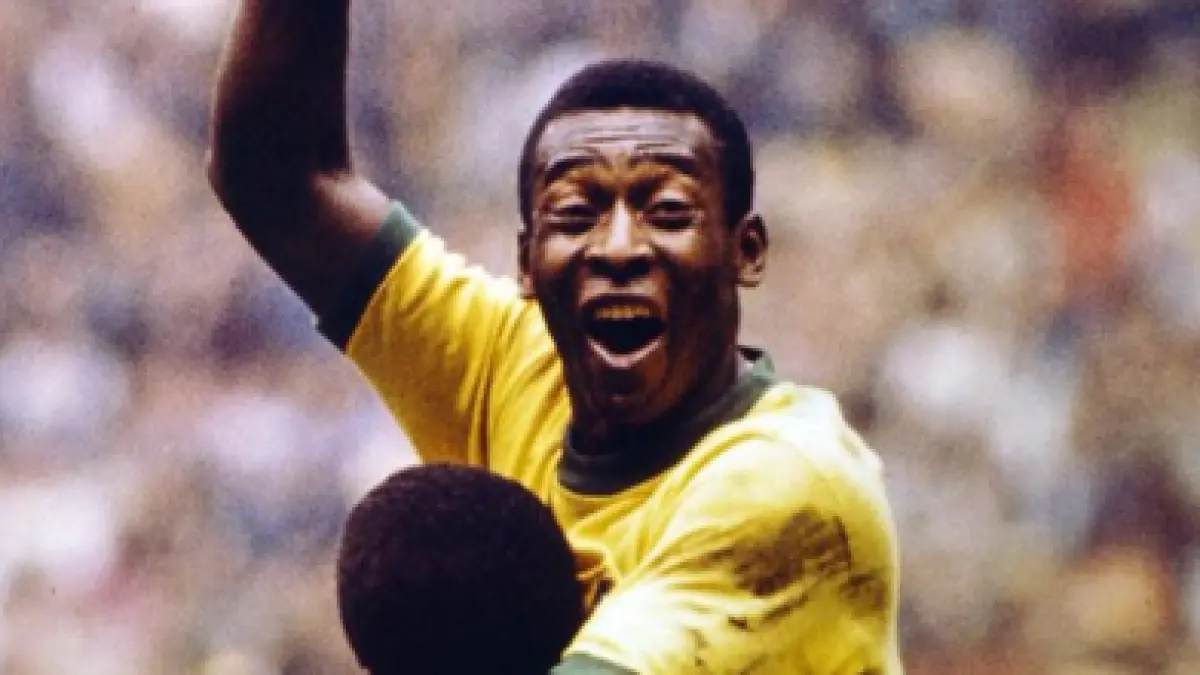 DILELANG: Jersey Pele di pentas Piala Dunia 1958 dilelang 