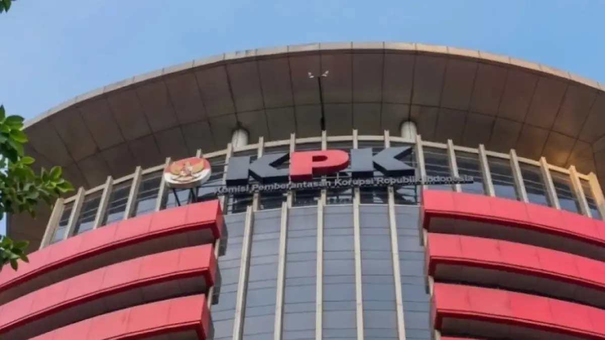 KPK memanggil ASN Balai Teknik Perkeretaapian Palembang dan direktur perusahaan konsultan sebagai saksi kasus dugaan suap proyek jalur kereta api DJKA. (Radar Surabaya)