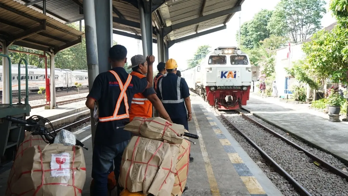 KAI Daop 9 Jember mencatat lonjakan angkutan barang 17 persen pada Januari–Mei 2026. (KAI)