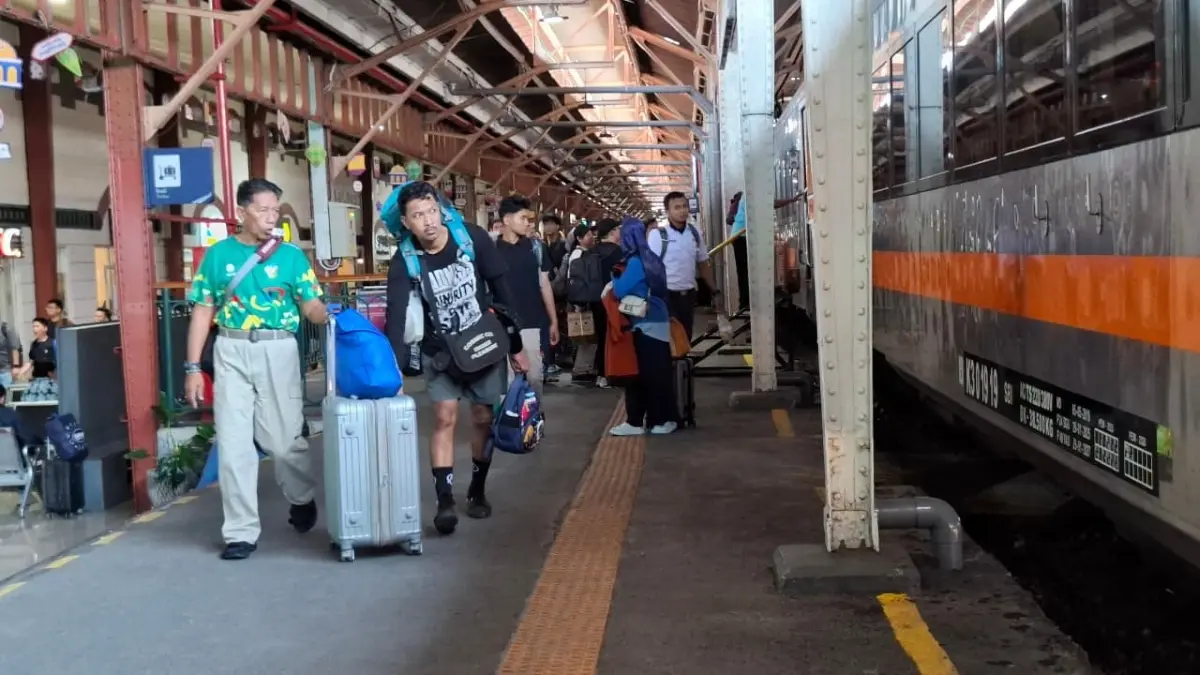 KAI memberikan diskon 30 persen untuk tiket kereta ekonomi komersial selama liburan sekolah. (KAI)