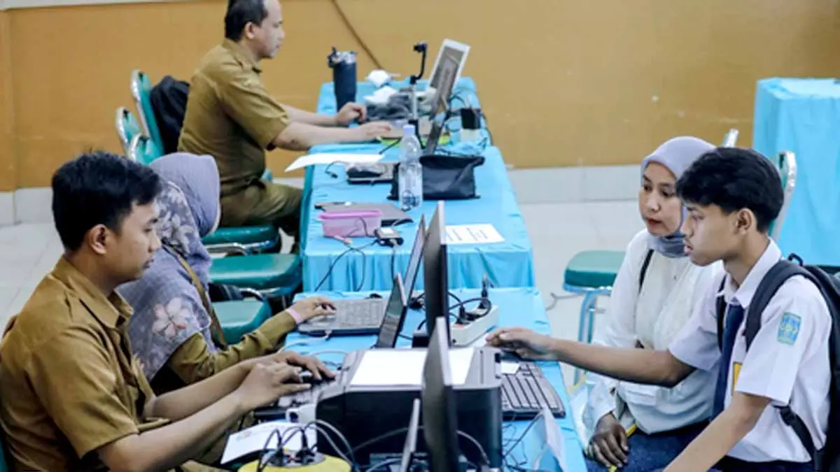 Skor SPMB Jabar Tiba-Tiba Turun? Disdik Ungkap Penyebab Perubahan Nilai Jalur Prestasi Non-Akademik di SPMB Maung 2026. (disdik.jabarprov.go.id)