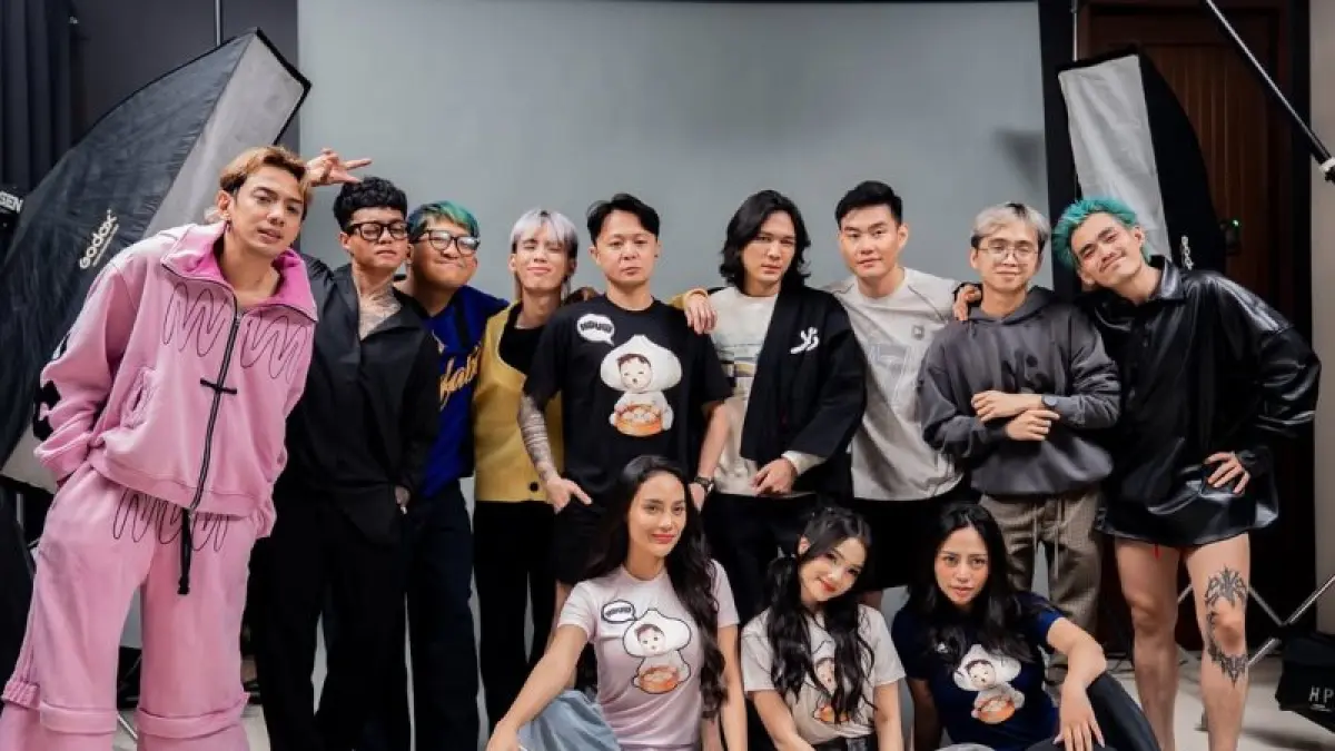 MULAI BERLAKU : Pemerintah resmi mewajibkan kreator konten memiliki NIB setelah masuk KBLI 2025.(Instagram:@weareaaaclan)