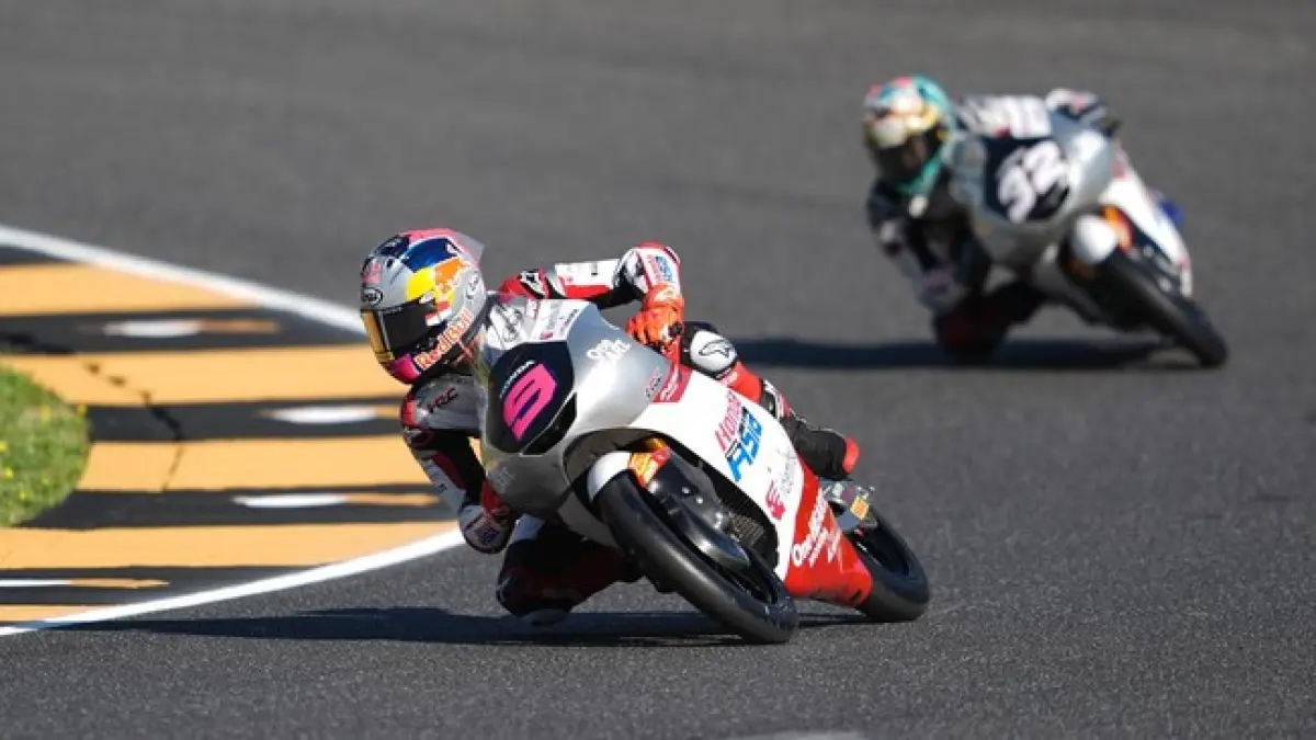 Veda Ega Pratama bakal start dari posisi kedelapan di Moto3 Ceko. (dok. Honda Team Asia)