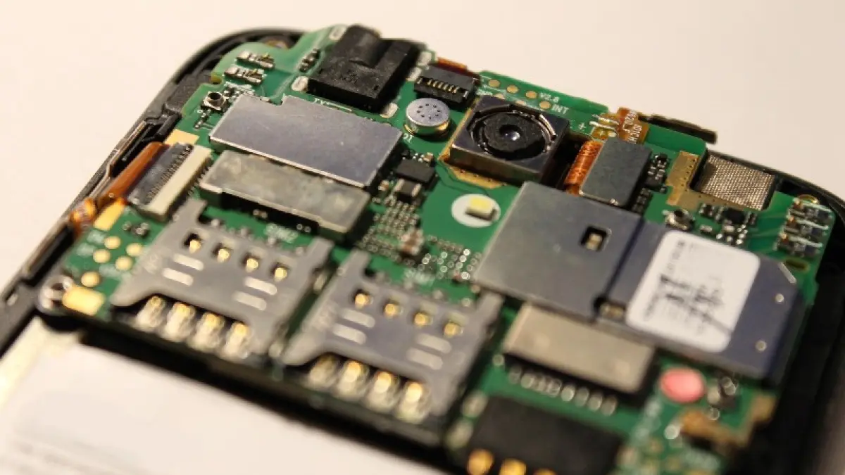 Ilustrasi : AI bikin harga Hp melonjak ini alasan smartphone bisa jadi makin mahal di 2026.(Foto:Pixabay)