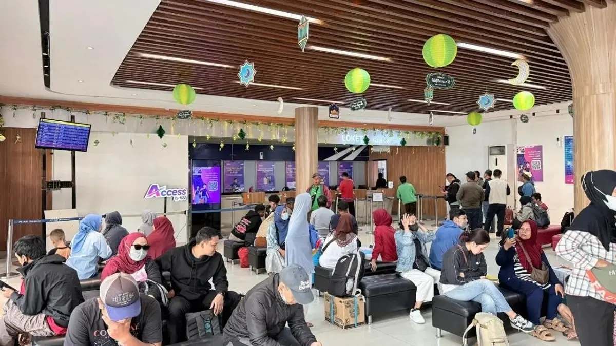 Masih tersedia 395.531 tiket kereta api diskon 30 persen selama libur sekolah. (Antara)